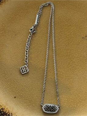 Kendra Scott Necklace